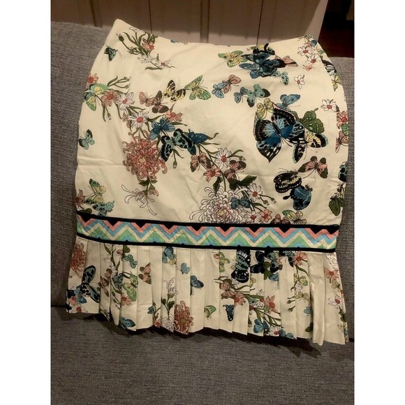 TIBI SZ. 4 TULIP SKIRT LINED WITH BUTTERFLY PRINT, COTTON BLEND PLEATS. - Picture 4 of 5